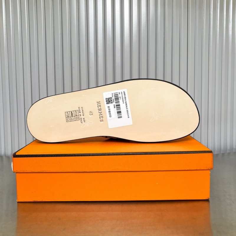 H**me5 slippers